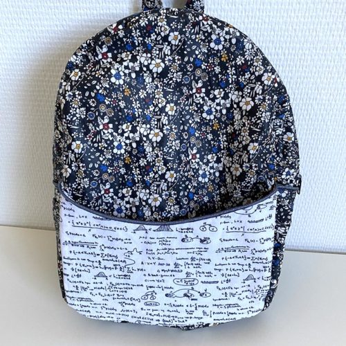 Sac-maternelle-zipé-poche-avant-lili-face-ouvert-Les-mimignonneries-couturière-morbihan