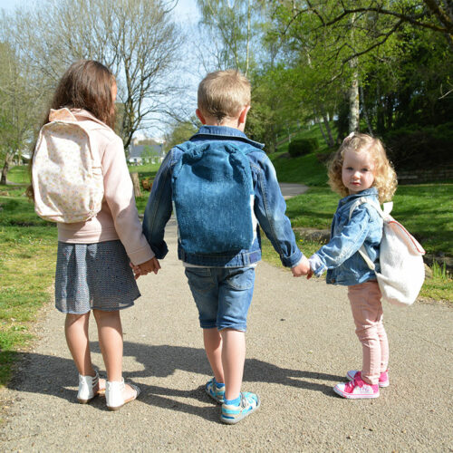 Marelle-Lili-sac-maternelle-dos-côté-Les-mimignonneries-couturière-morbihan