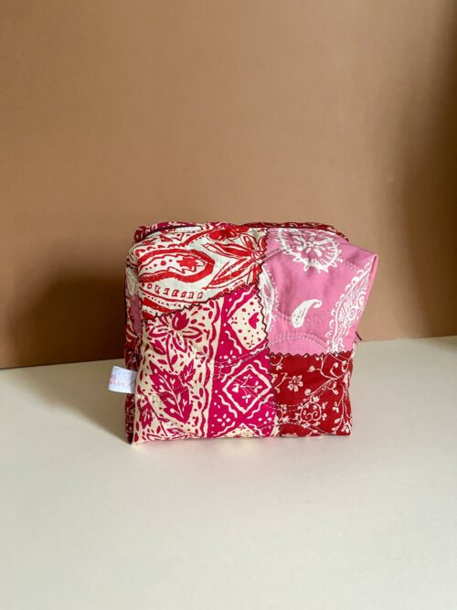 Primrose - Trousse matelassée motif bandana