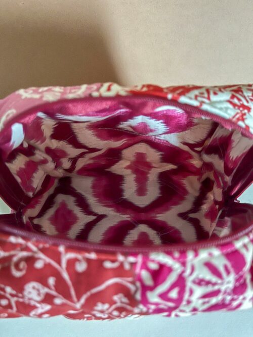 Primrose - Trousse matelassée motif bandana – Image 3