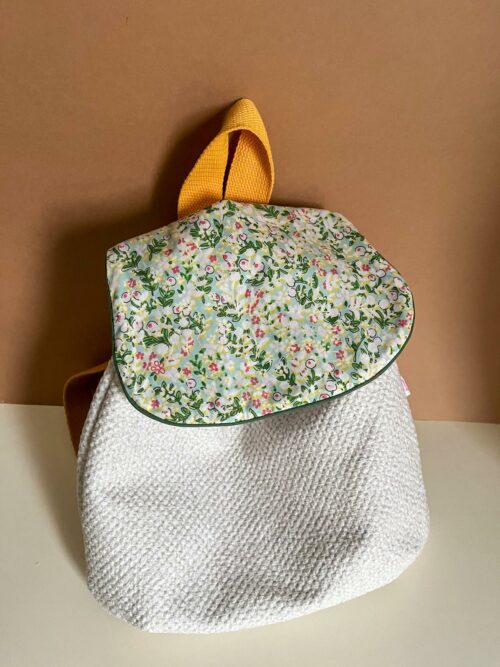 Marelle - Sac à dos maternelle élastiqué fleuris
